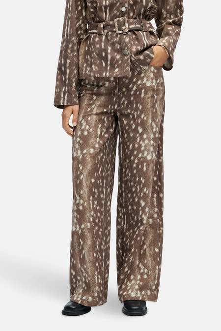 Pantalon brun de OBJECT, avec une impression à carreaux distincte sur toute la surface.