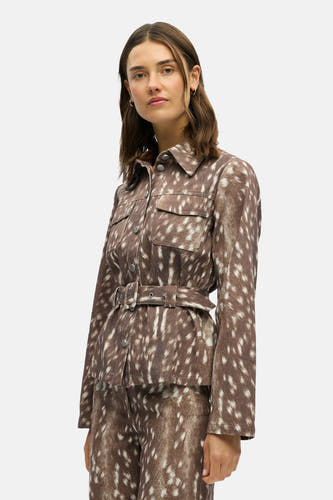 Manteau court brun d'OBJECT, avec une impression d'animaux et une ceinture assortie.