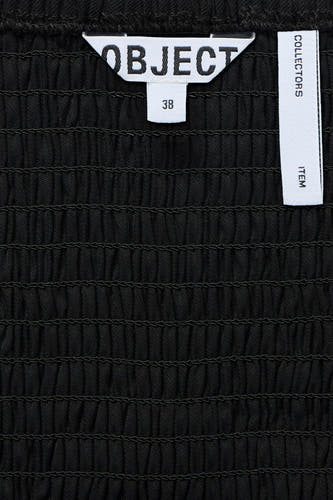 Haut noire de OBJECT avec smocks et étiquette taille 38.