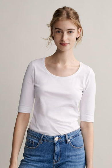 T-shirt blanc à manches courtes d'OPUS.
