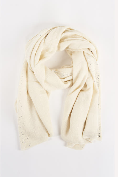 Écru voile d'été de Morgan De Toi, avec des détails glitter subtils sur tout le voile.
