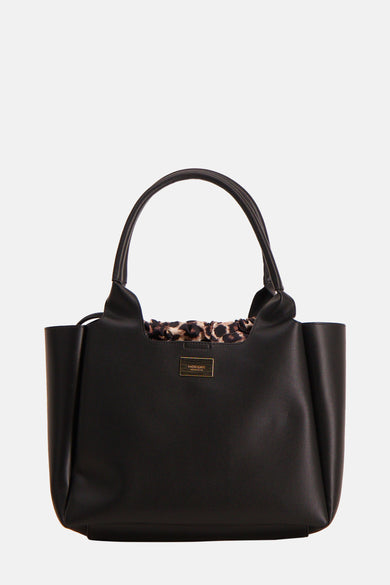 Sac à dos noir de Morgan De Toi avec anses et détail d'impression animale à l'intérieur.