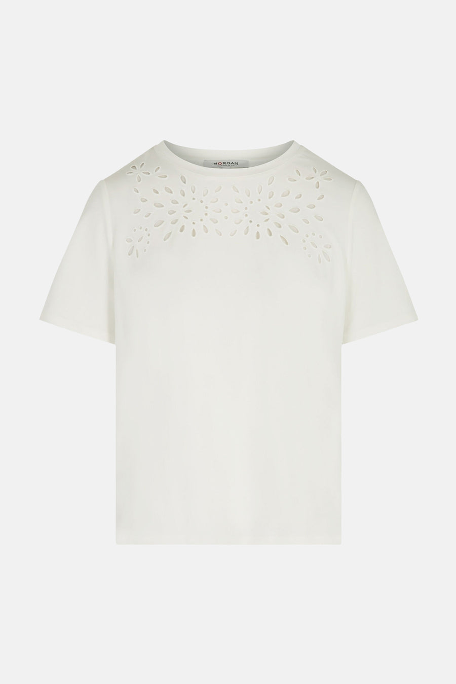 T-shirt blanc à manches courtes de Morgan de Toi, avec de jolis détails ajourés sur le dessus.