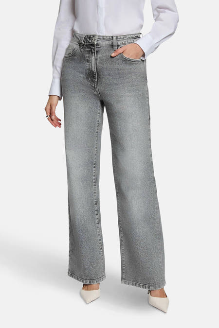 Jean gris large de Morgan De Toi, avec une texture denim stonewashed et un plan rapproché du dos.