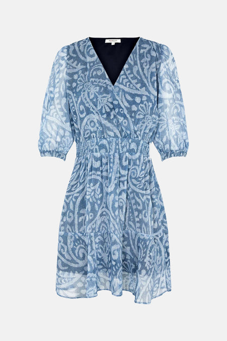 Robe courte bleue à manches courtes de Morgan De Toi, avec motif blanc de type cachemire, col en V et taille élastique.