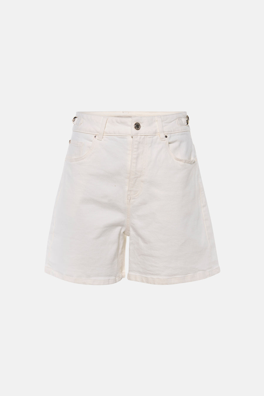 Short en jean blanc taille haute de Morgan De Toi avec fermeture à boutons et détails métalliques sur le côté.