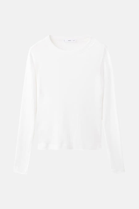 T-shirt blanc à manches longues de MANGO, tissu uni avec un col rond.