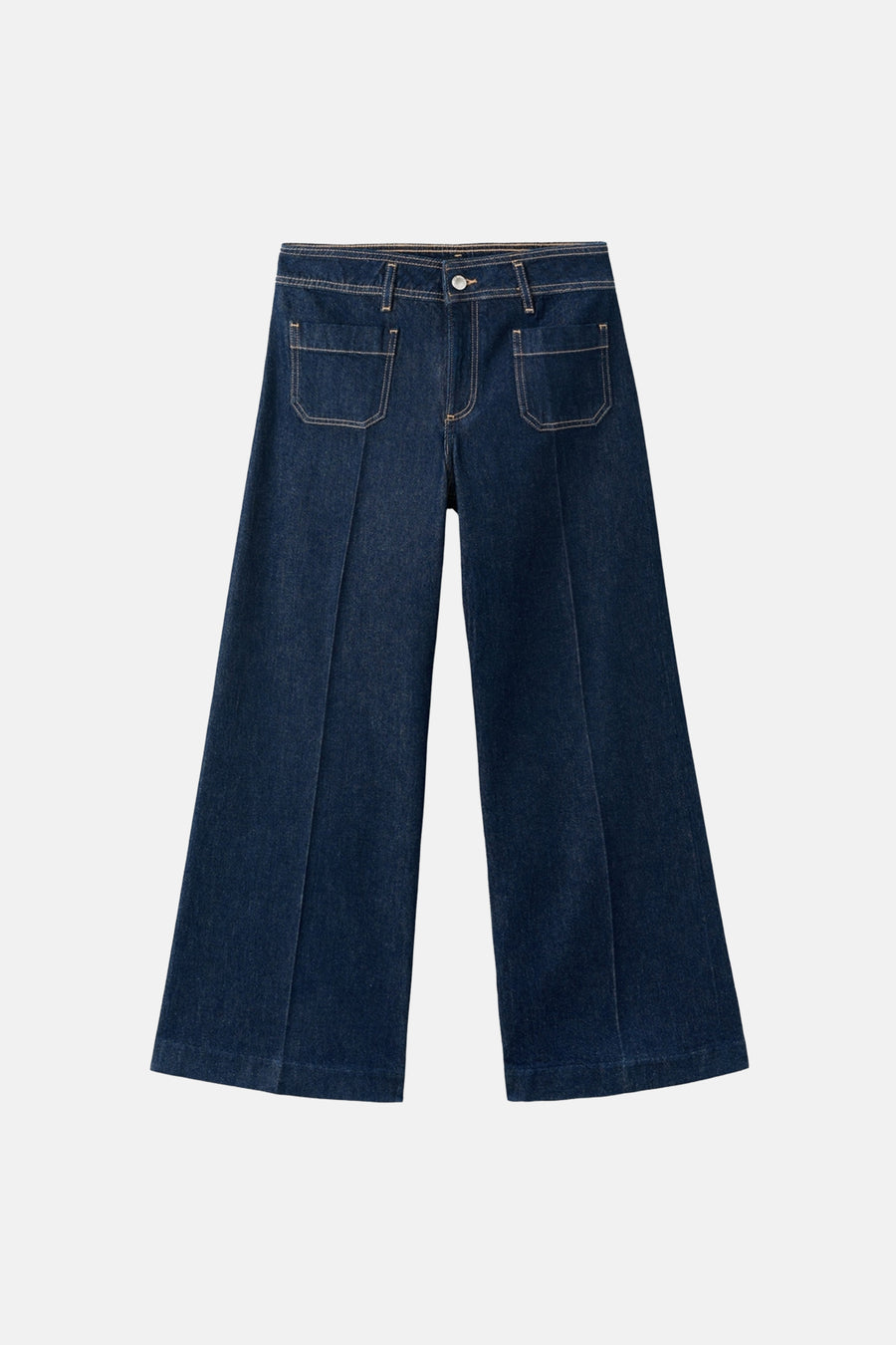 Jean décontracté de denim bleu marine de MANGO, avec des poches cousues sur l'avant.