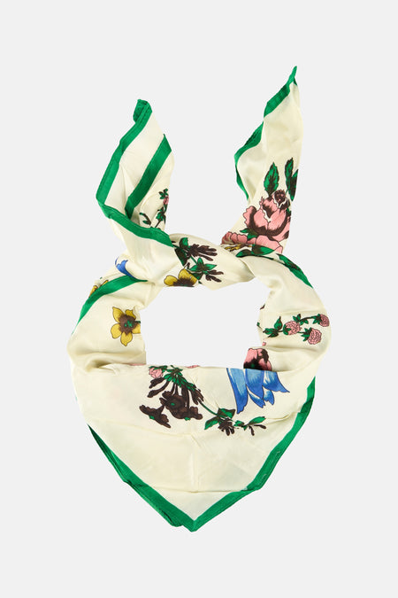 Écharpe d'été multicolore de MANGO, avec un motif floral et une bordure verte.