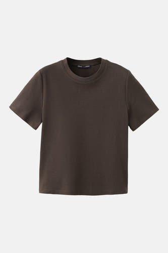 T-shirt marron à manches courtes de MANGO, design uni avec un col rond.