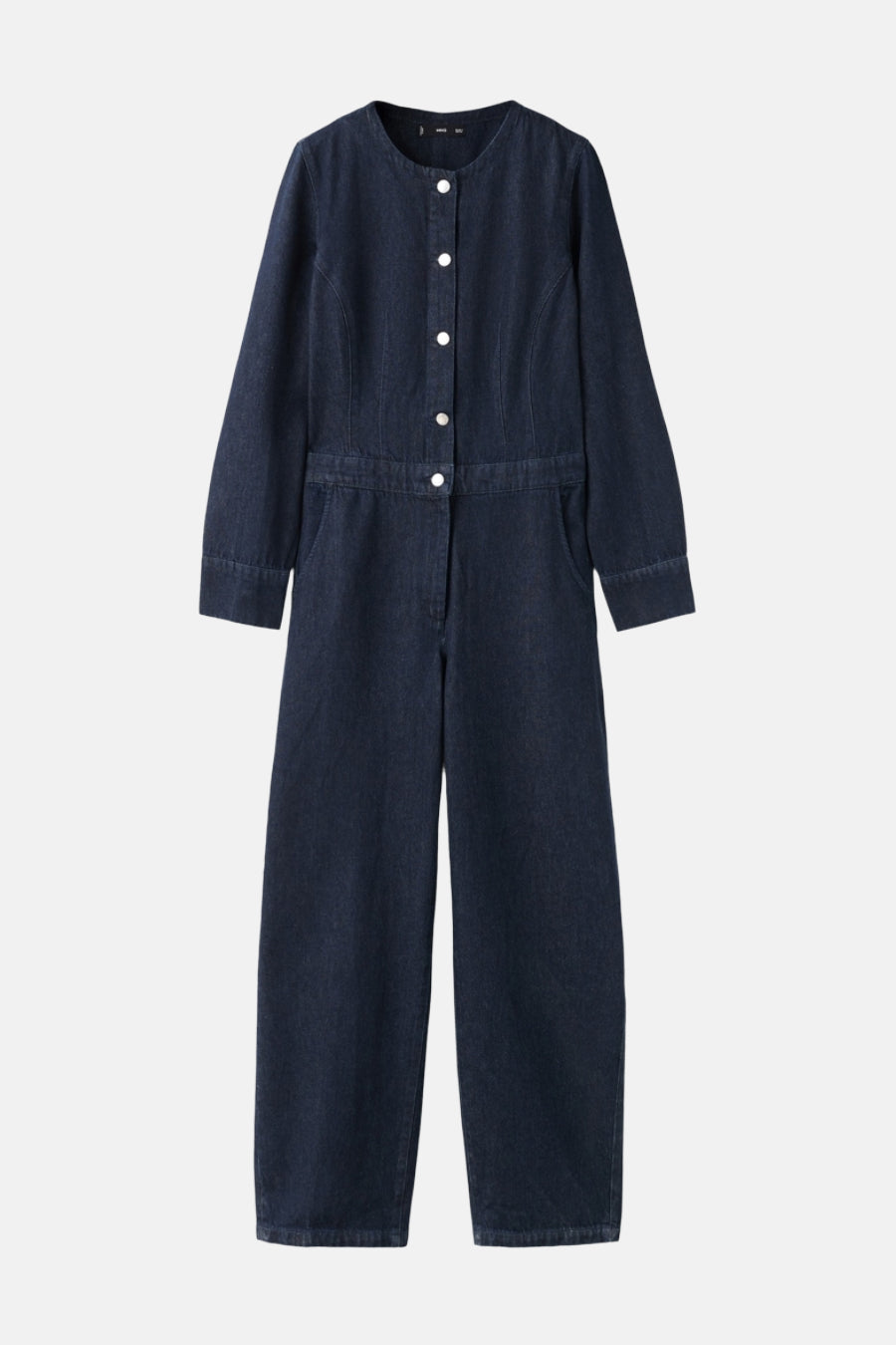 Combinaison de denim bleu marine de MANGO, avec des manches longues et une fermeture à boutons devant.