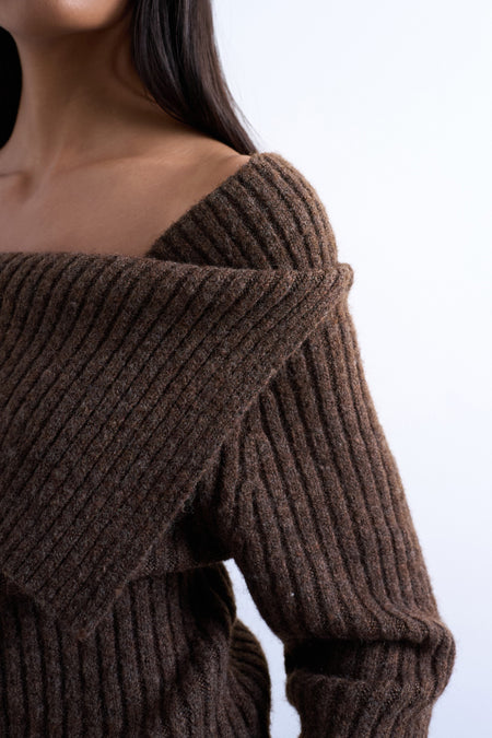 TSJULIE OFF SHOULDER KNIT TOP