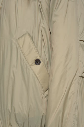 Manteau court vert de TOPSHOP, avec des poches et une fermeture à boutons.