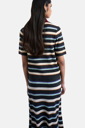 Polo multicolore à manches courtes de TOPSHOP, avec des rayures horizontales et un col rouge.