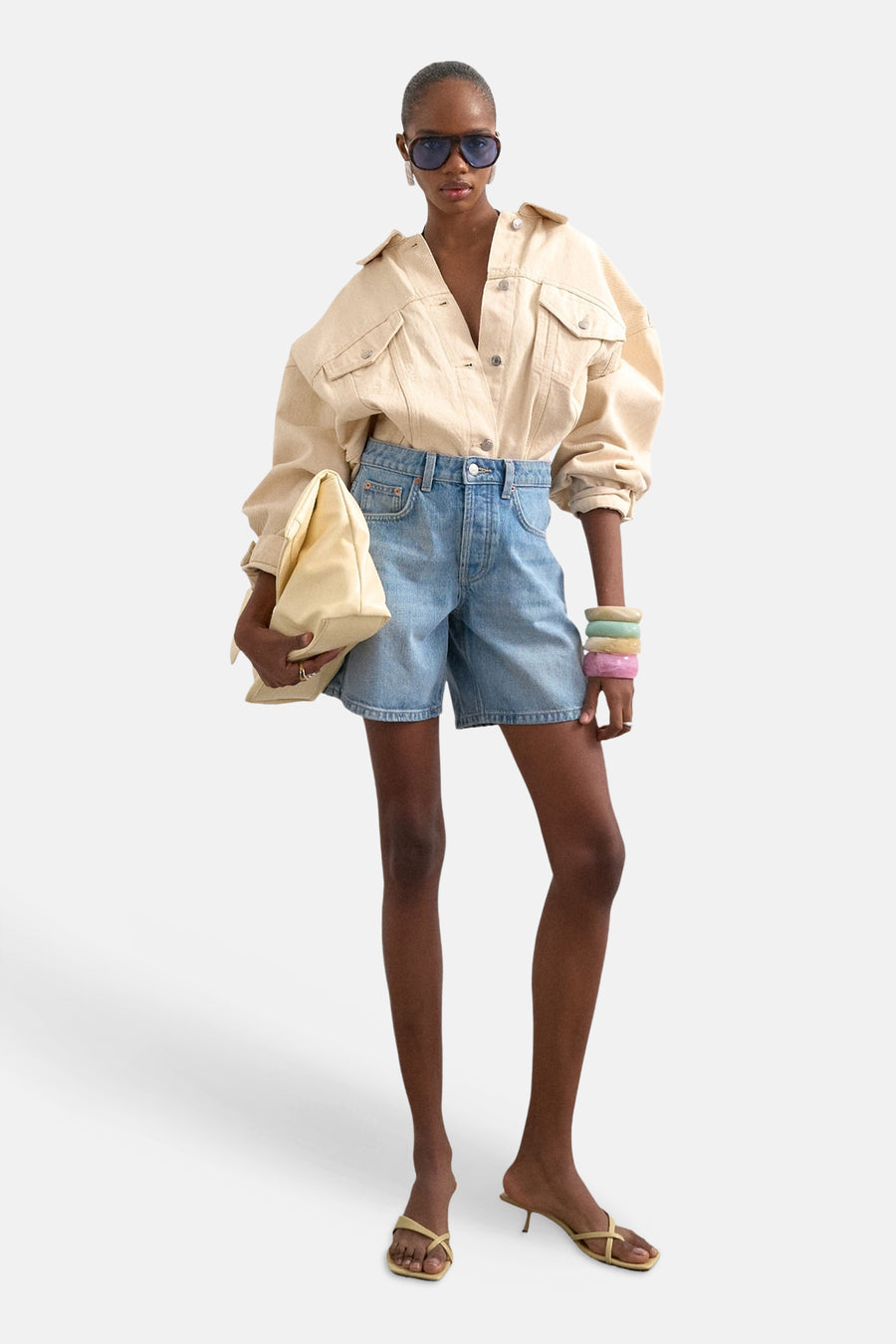 Short - light blue denim