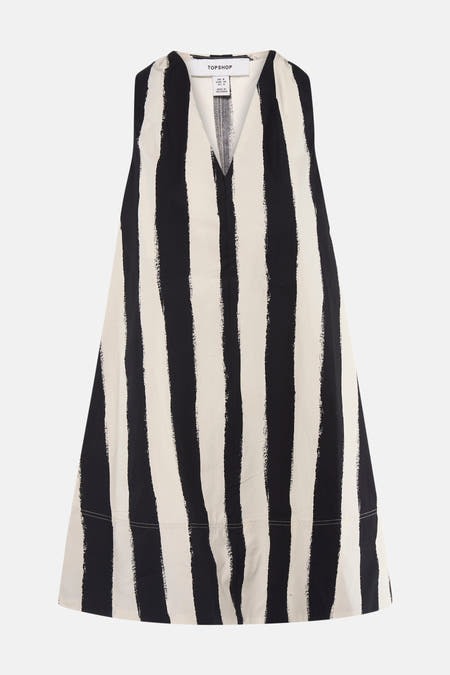 Robe sans manches à rayures noires et blanches de TOPSHOP, avec col en V.