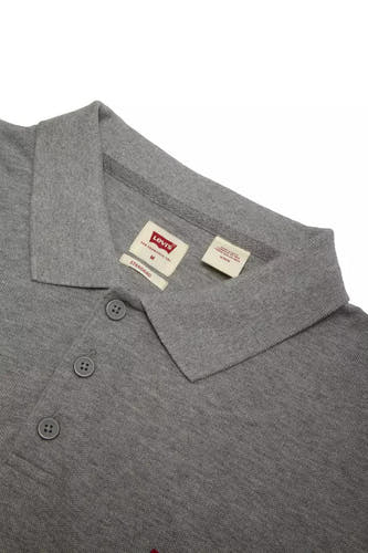 Grijs poloshirt met korte mouwen van Levi's, met knoopsluiting en een klassieke kraag.