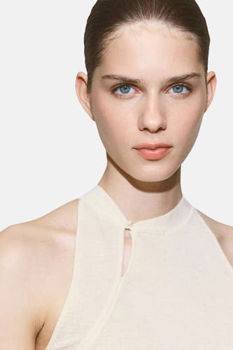 Chemisier (sans manches) beige - MANGO