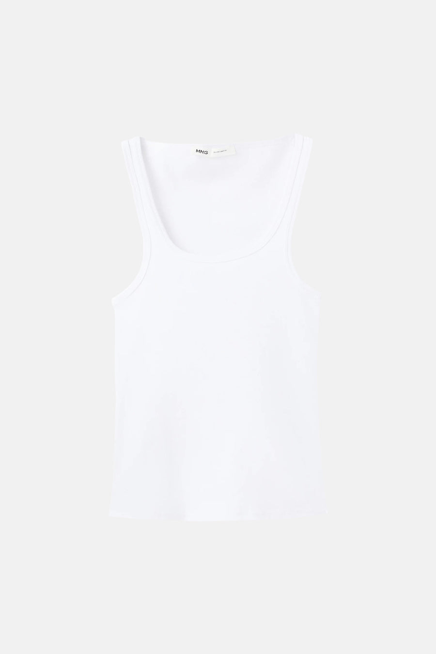 Witte tanktop van MANGO, eenvoudig ontwerp met ronde hals en gladde stof, front view