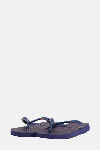 Chaussons bleus d'Havaianas avec une bande tressée.