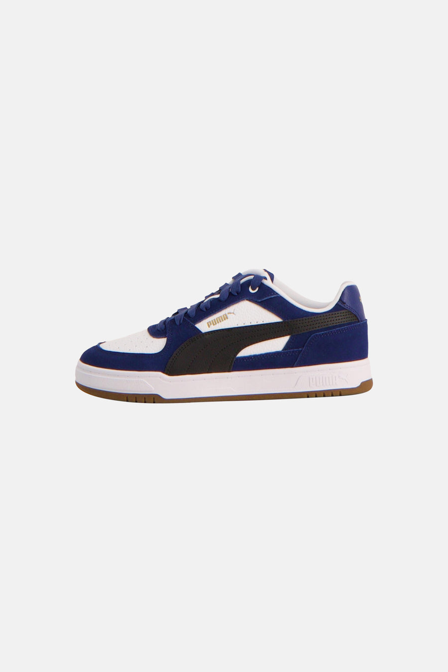 Baskets bleues de PUMA, avec une bande noire et une semelle blanche, en vue latérale.