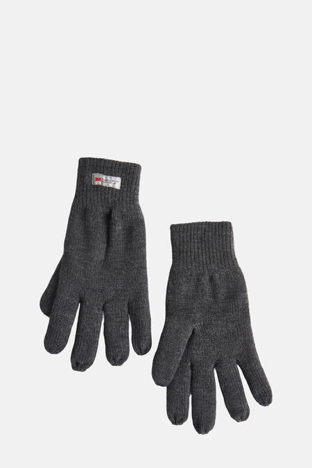 Gants de Access® gris avec une texture à large maille et un étiquette 3M Thinsulate.