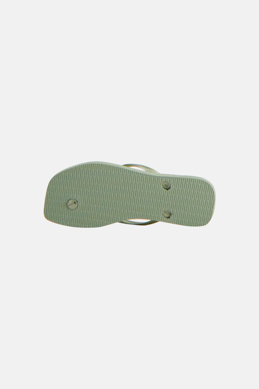 Tongs Havaianas vert de Havaianas avec semelle côtelée et marquage de taille.