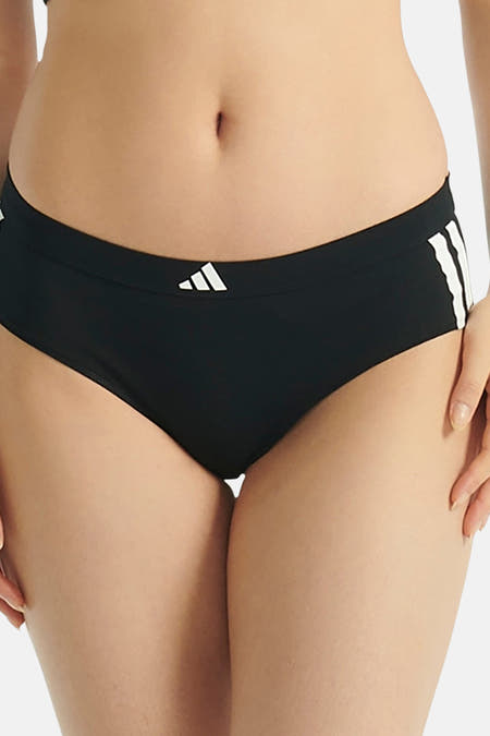 Zwarte slip van Adidas met witte strepen aan de zijkant, comfortabele pasvorm, front view