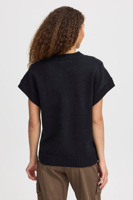 Gilet noir PULZ, vu de derrière, avec des manches courtes et un bord côtelé.