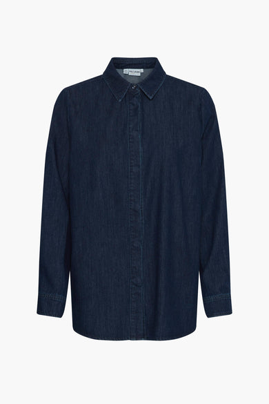Chemise de jeans bleu marine de PULZ Jeans, avec des manches longues et un col classique.