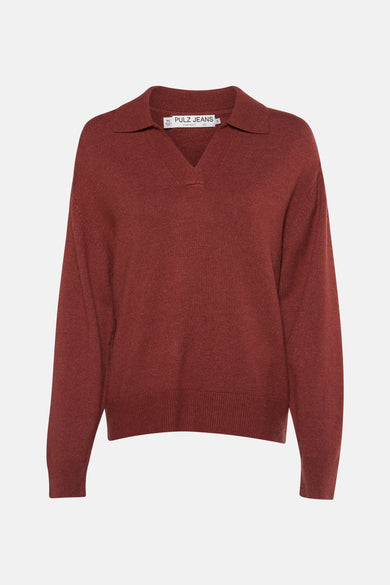 T-shirt rouge à col V de PULZ JEANS, avec un col boutonné et des manches longues.
