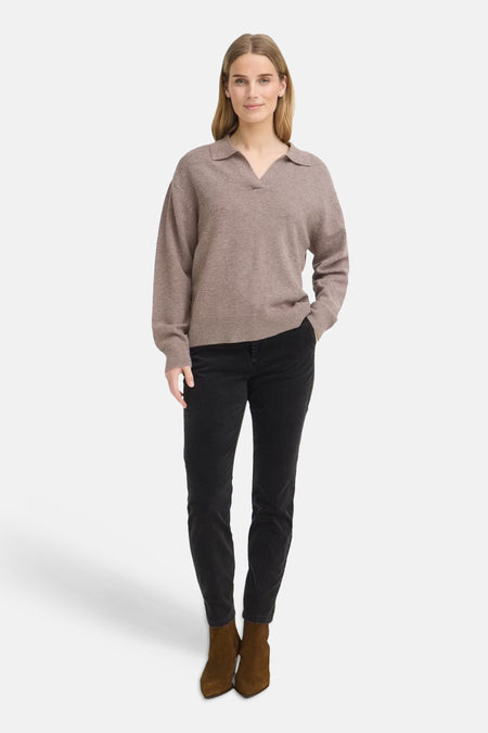 Pull col V - brun