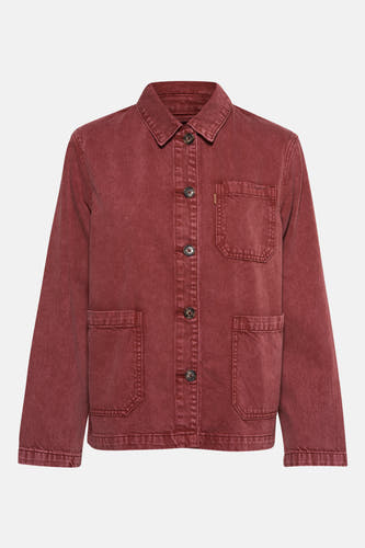 Veste en jeans rouge de PULZ avec fermeture à boutons, poches et col classique.