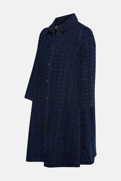 Couverture bleu marine en denim avec longues manches de PULZ, avec imprimé all-over.