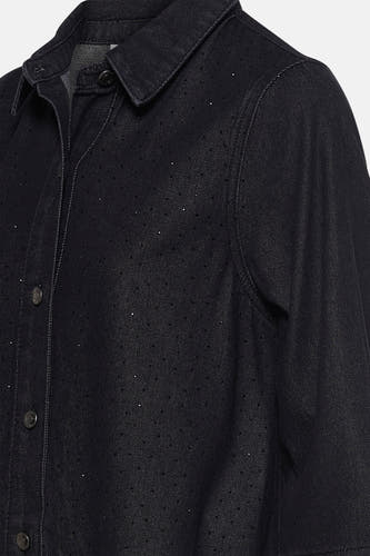 Jupe en denim noir avec des manches courtes de PULZ, dotée de boutons et d'un col.