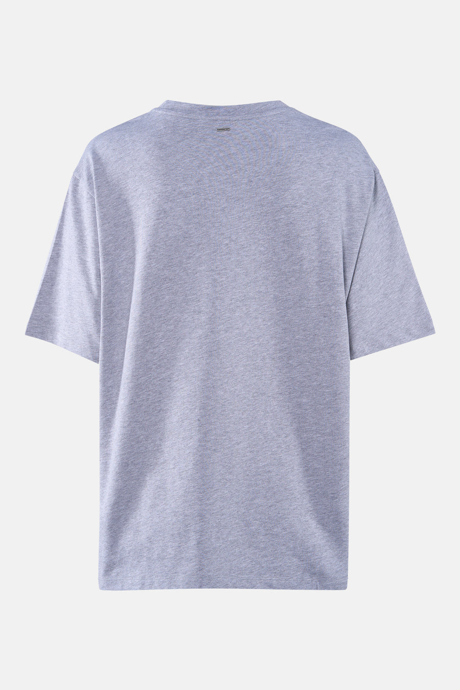 T-shirt gris à manches courtes de PULZ, surface lisse et détail d'étiquette dans le col.