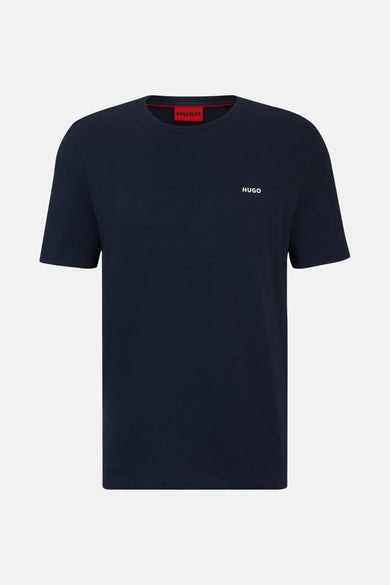 T-shirt bleu marine à manches courtes de HUGO, avec un petit logo blanc sur la poitrine.