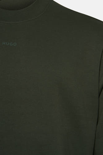 Pull-over vert vert avec col rond de HUGO, en fine maille et logo ton sur ton.