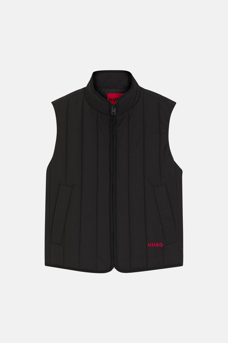 Body sans manches noir de HUGO, avec surpiqûres verticales et le logo rouge en bas.
