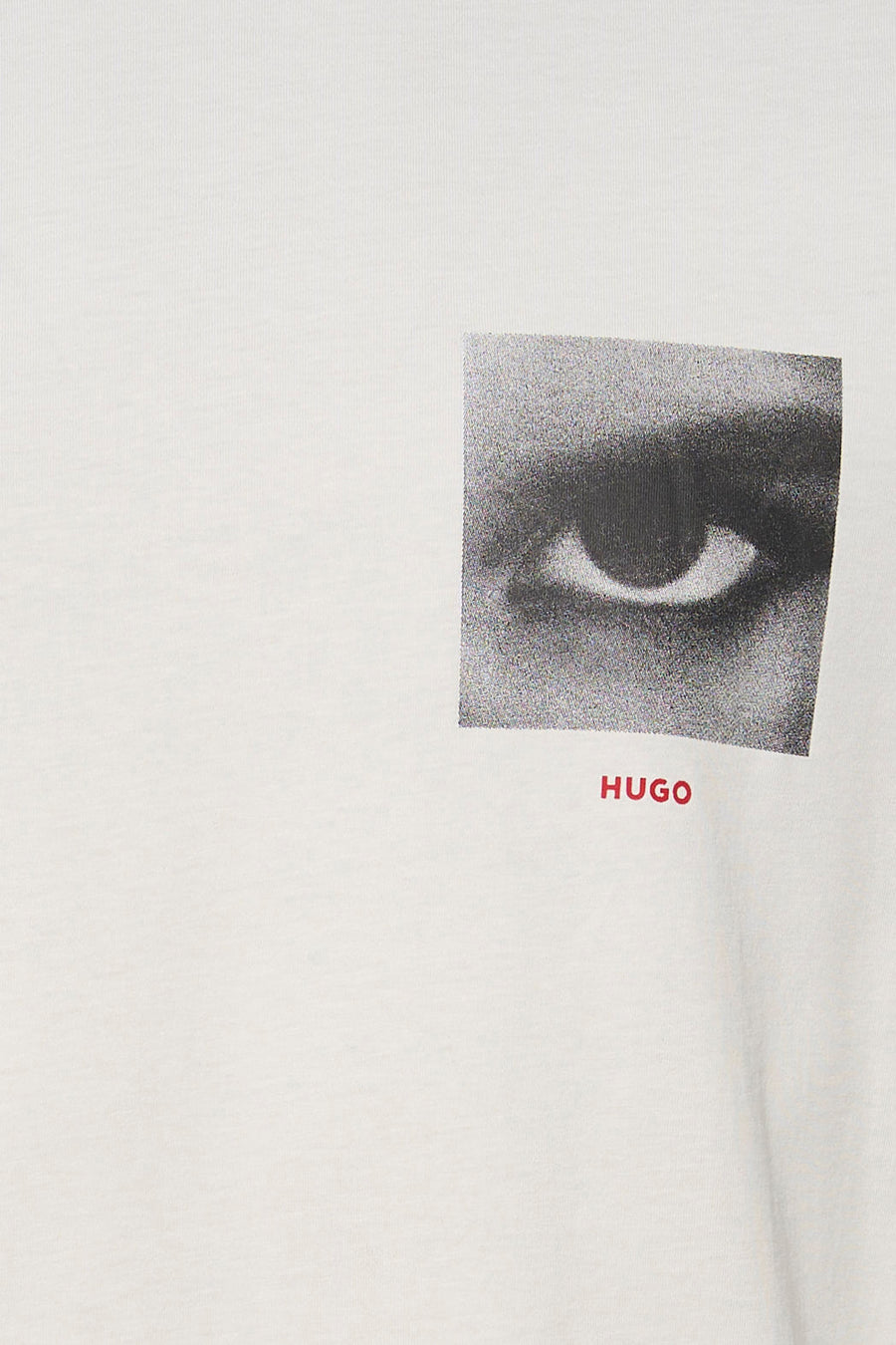 Wit T-shirt met korte mouwen van HUGO, met een afbeelding van een oog en de merknaam in rood.