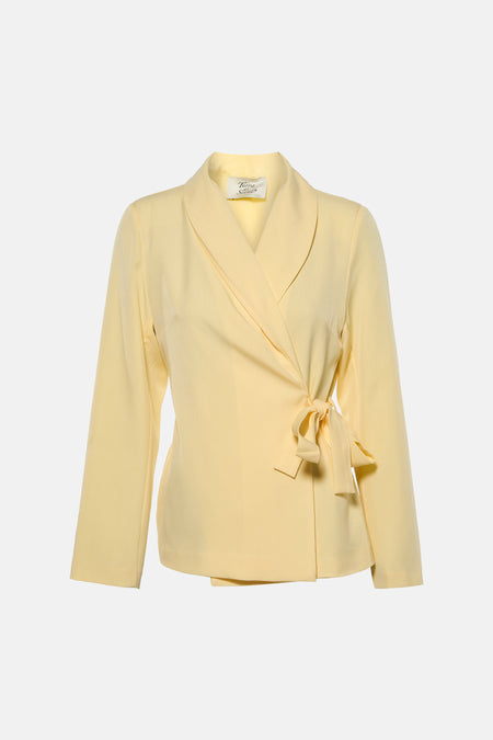 Blazer jaune de Terra di Siena avec manches longues et ceinture à nouer.