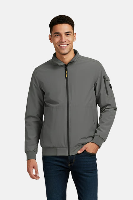 Veste courte verte de Cars, dos, à manches longues et ourlet côtelé.