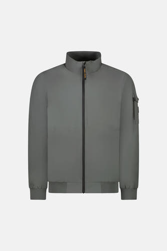 Veste courte verte de Cars Jeans, avec fermeture éclair et une petite poche sur la manche.