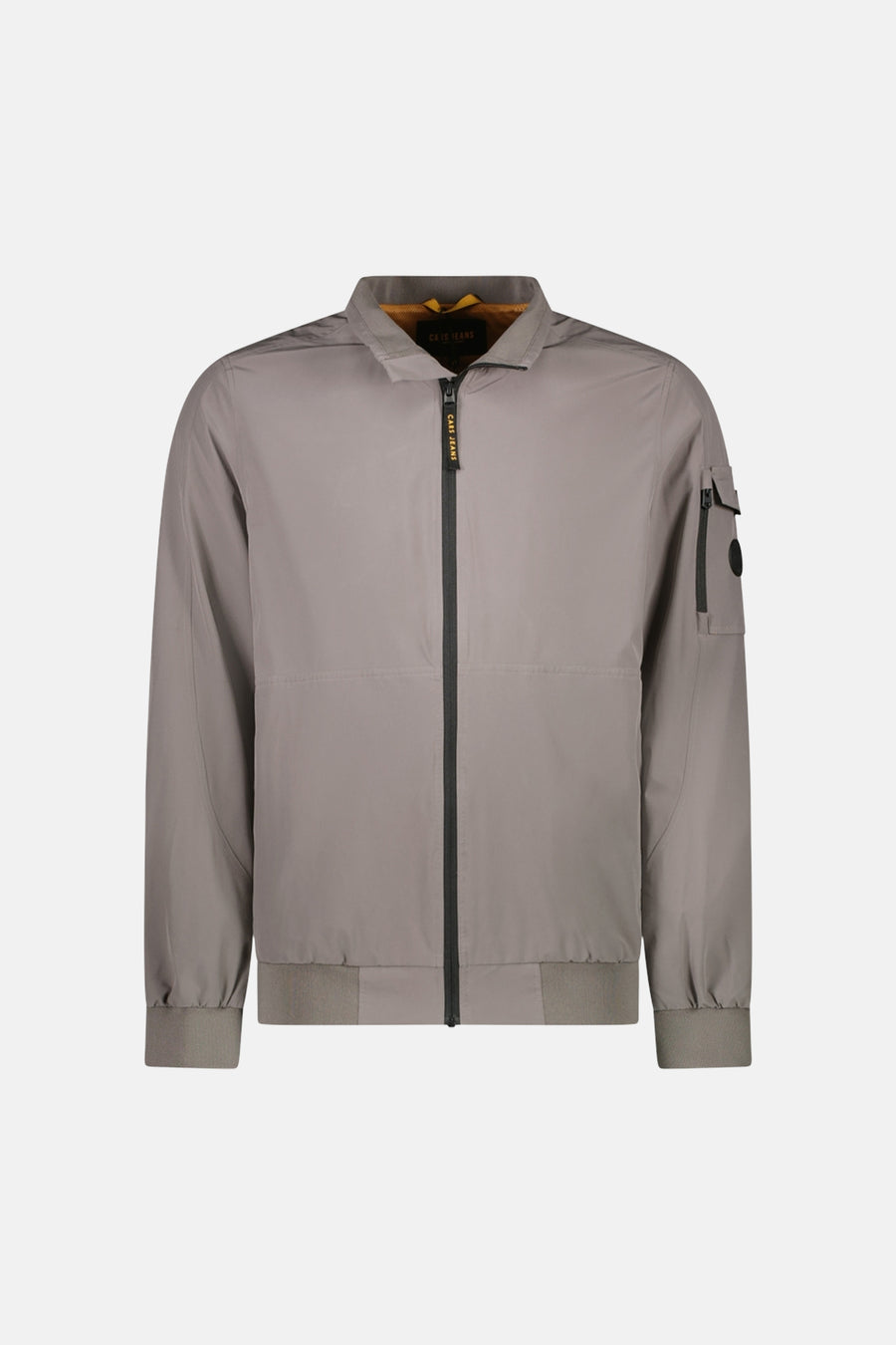 Veste courte grise de Cars, avec fermeture éclair et poche sur la manche.
