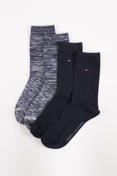 Chaussettes bleues de TOMMY JEANS, avec couleur chinée et unie, petit logo sur le mollet, détail rayé au pied