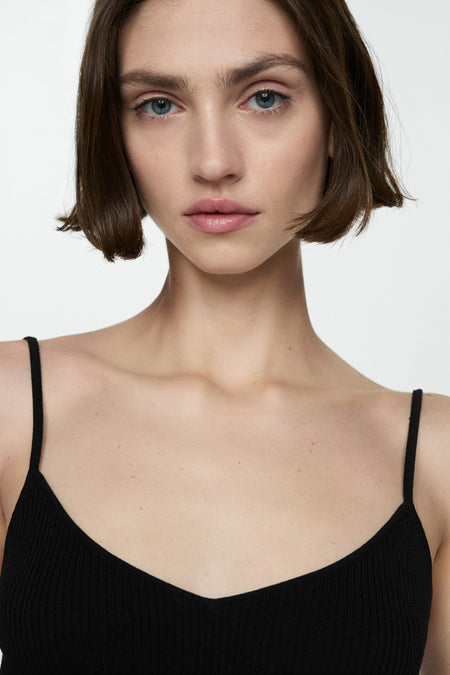 Top (bandes fines) noir - MANGO