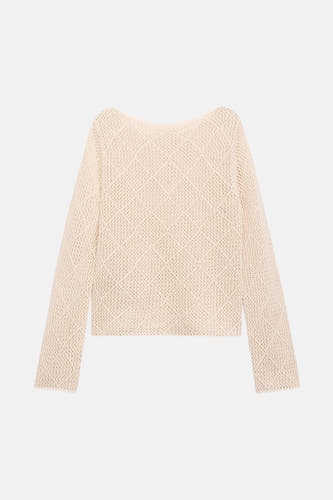 T-shirt écru avec col rond de MANGO, tricoté ouvert avec des manches longues et un effet légèrement transparent.