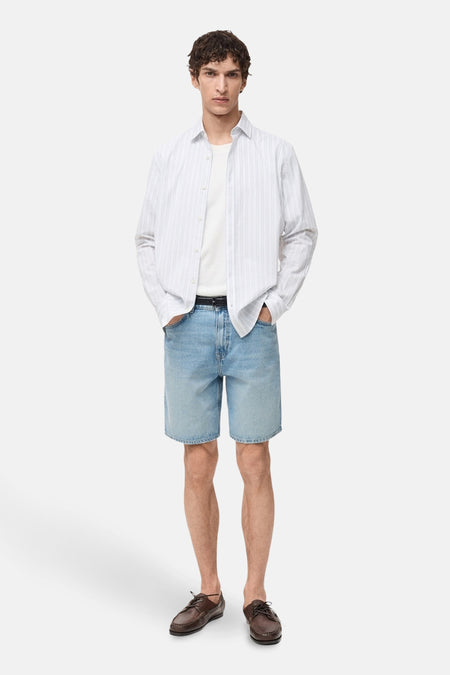 Short - light blue denim