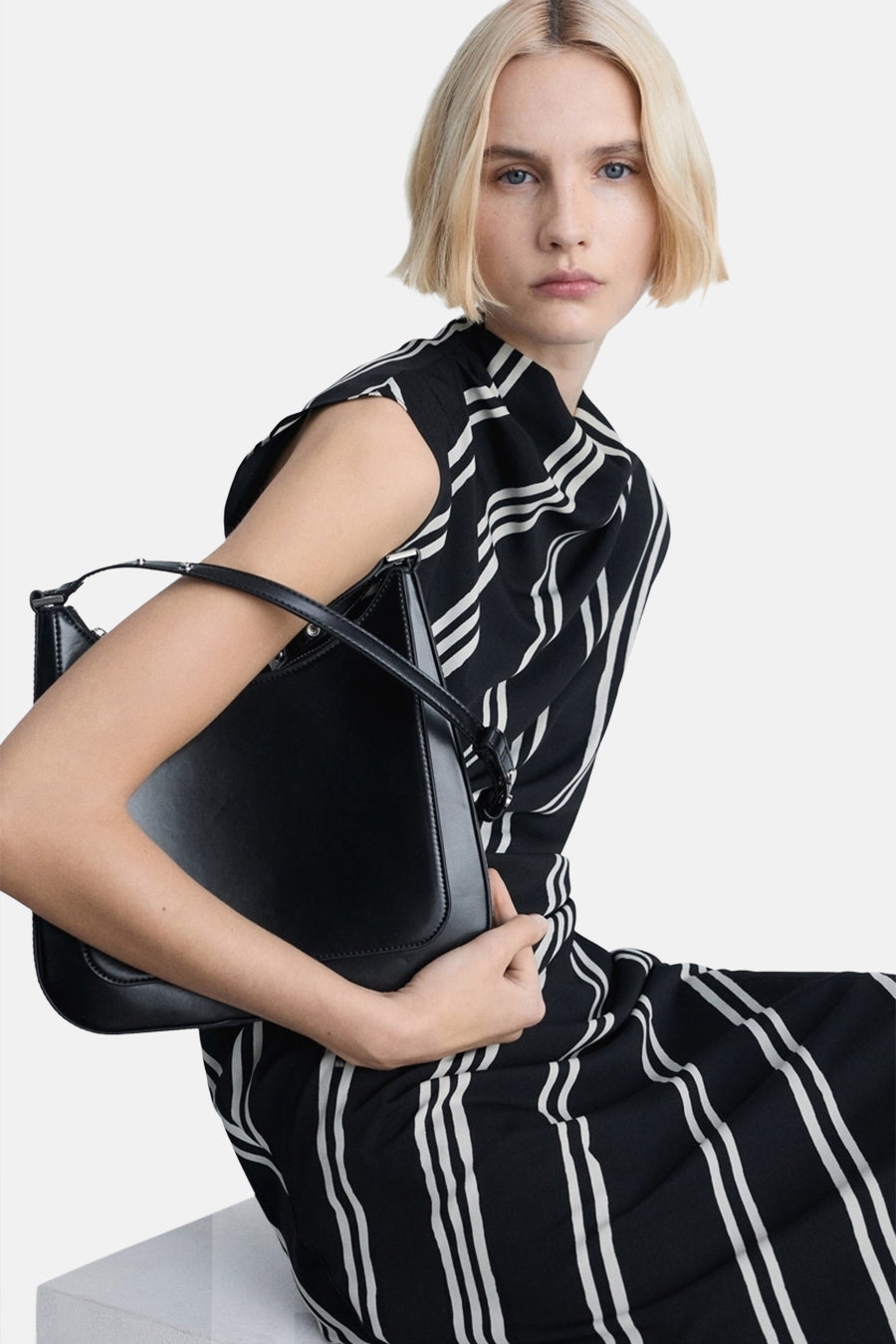 Robe - Noir - MANGO - 3