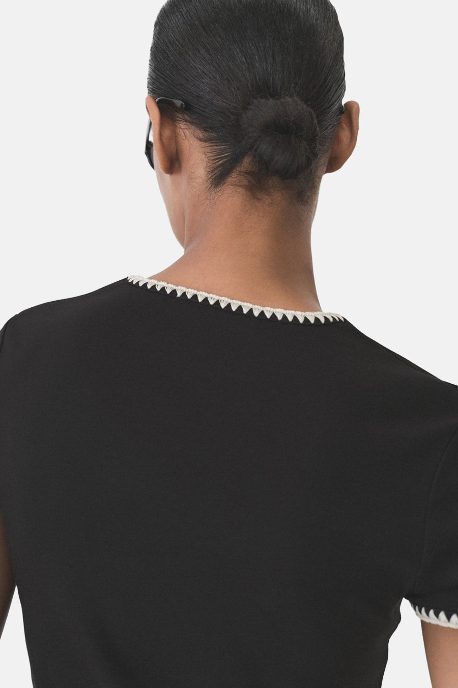 Top uni manche courte Noir - Mango
